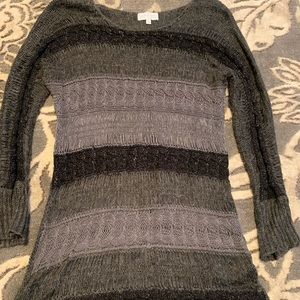 Jessica Simpson black and grey knit sweater